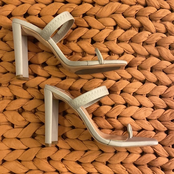 ‼️SALE‼️Tony Bianco heels - Picture 4 of 5